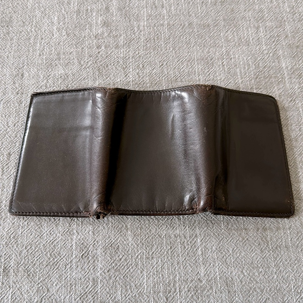 Tri-Fold Wallet - Smooth genuine leather